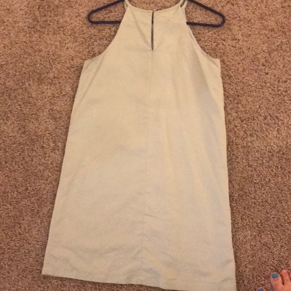 Pale green dress with lace overlay - Picture 5 of 6